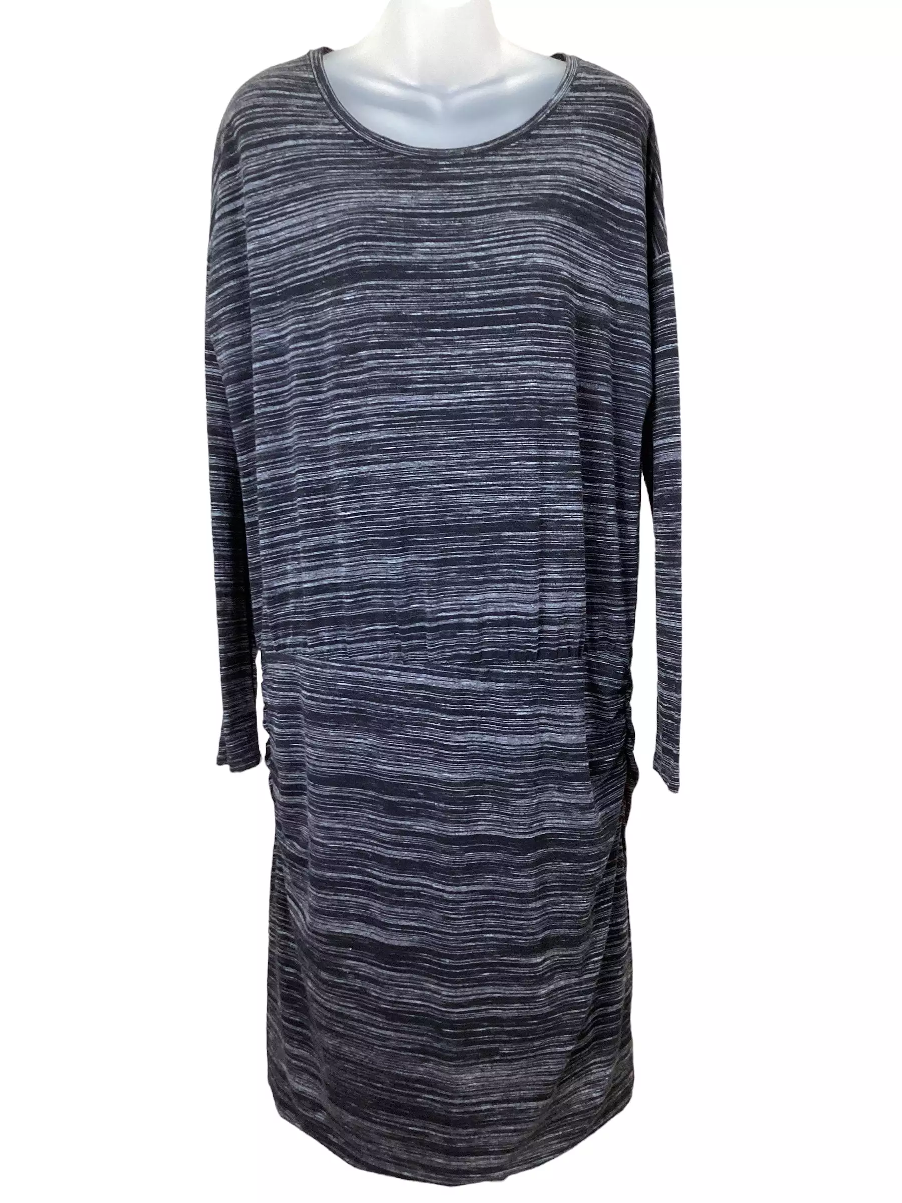 Dress Casual Short By Athleta  Size: L