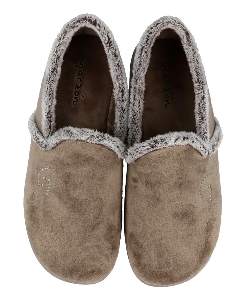 Garzón 3843.247 Furry House Slippers