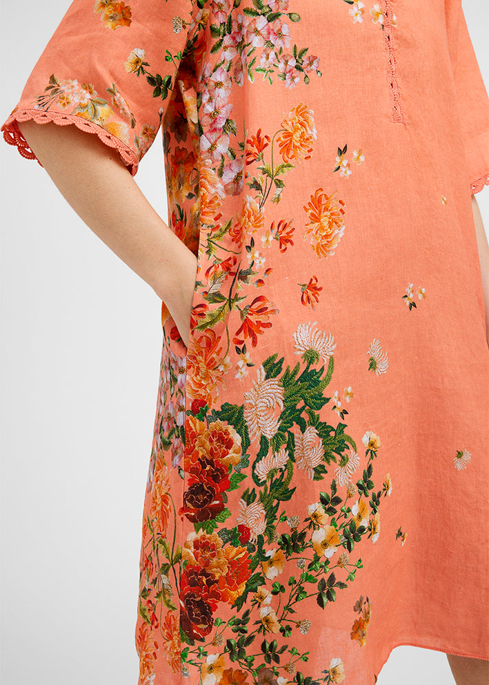 Gustav Costa shirt dress 49517-85309 Kjole - Coral w. Embr. Flower Print