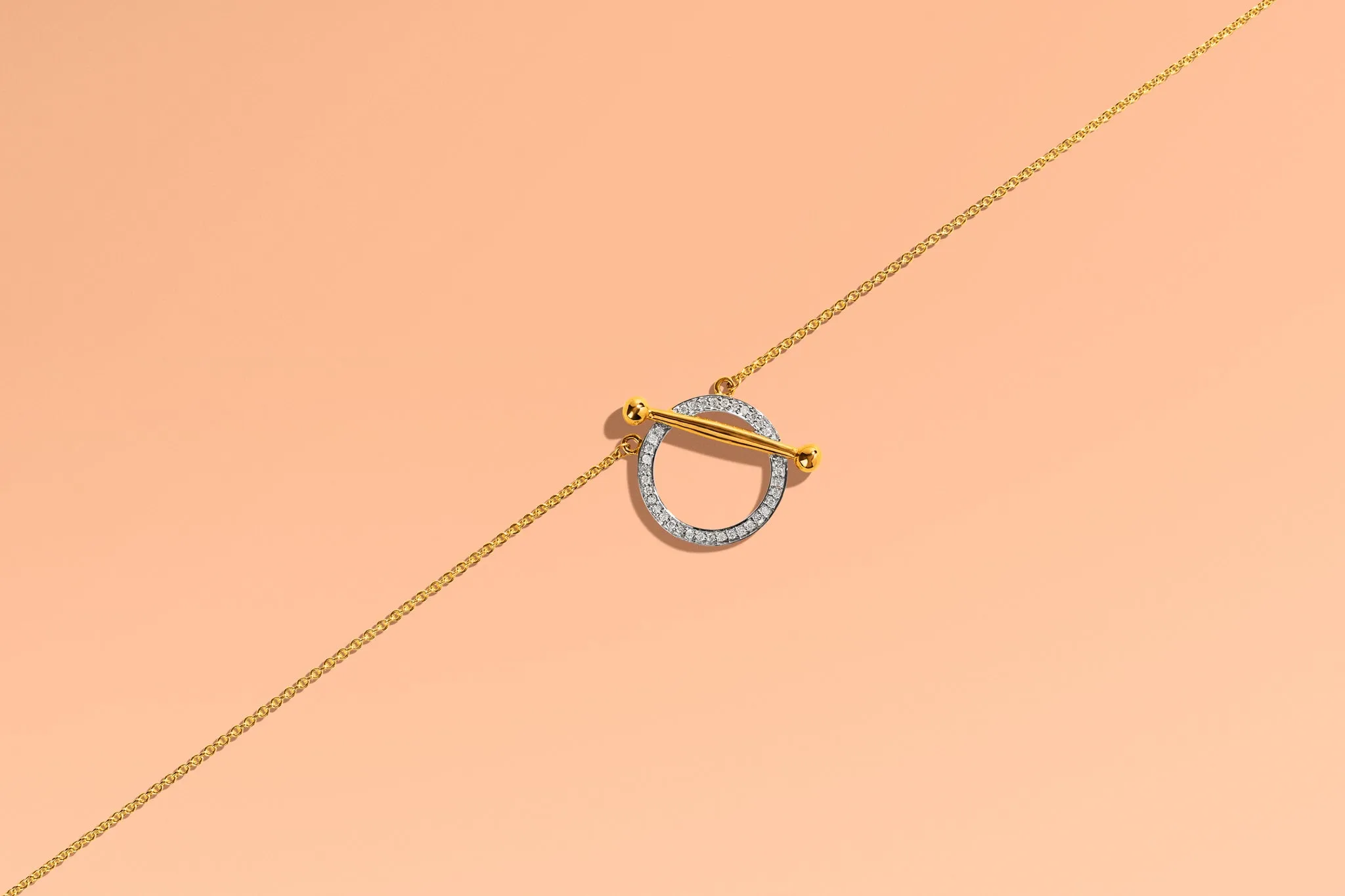 Le' Basculer Toggle Necklace