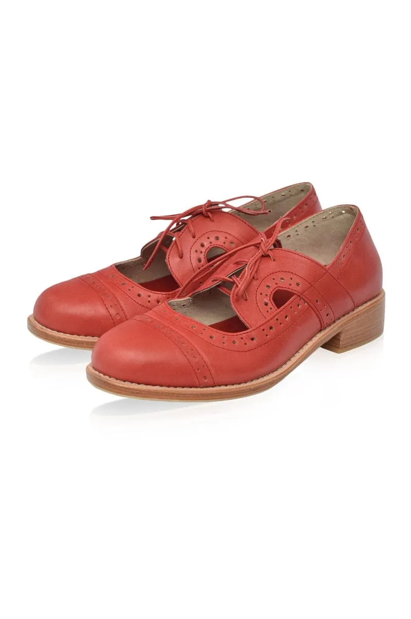 Scandinavia Leather Oxfords in Dark Tan