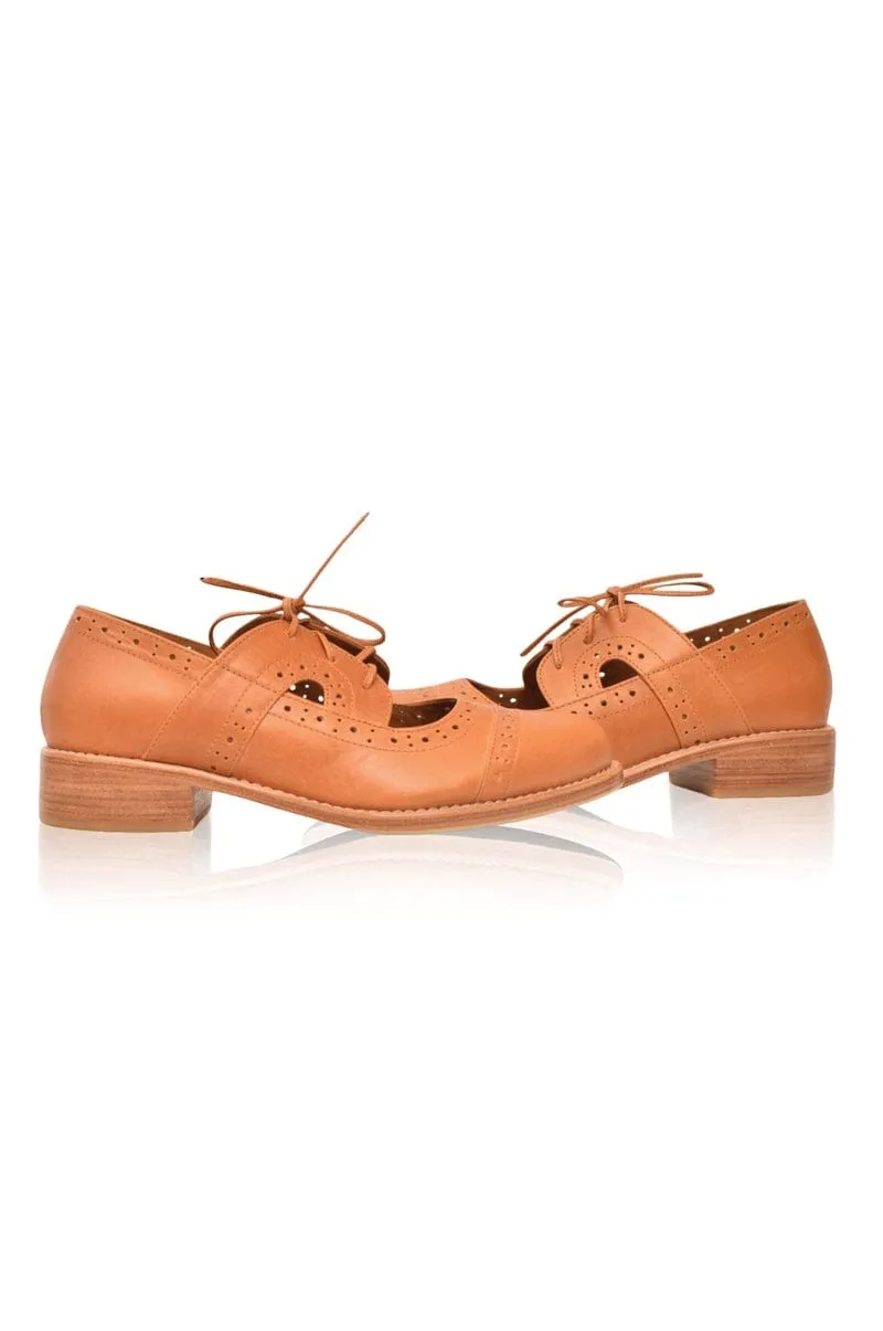 Scandinavia Leather Oxfords in Dark Tan